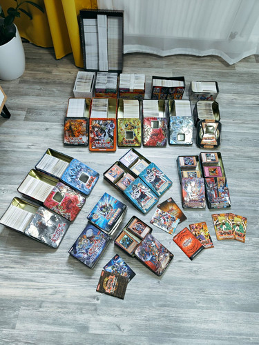 Tcg card collection - yu-gi-oh!,