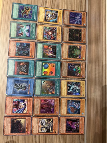 Vintage card - yu-gi-oh!,