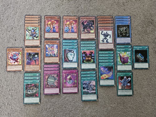 Toon deck card - yu-gi-oh!, lot