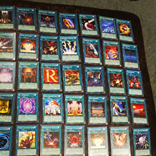 Tcg 40 card lot - yu-gi-oh!, 40-card