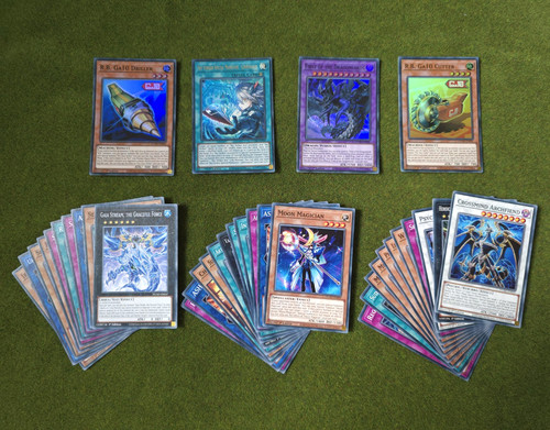 Card bundle lot 36 - bundle,