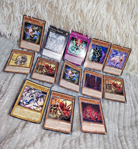 Konami tcg 11 card - konami,