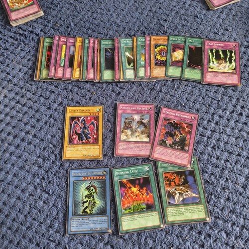 Vintage yugioh lot - vintage, 1996