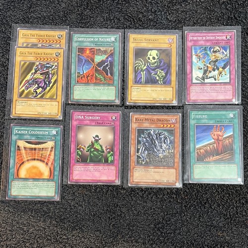 Vintage card lot x198 - vintage, yu-gi-oh