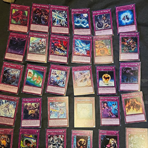 Konami tcg trap card - yu-gi-oh!,
